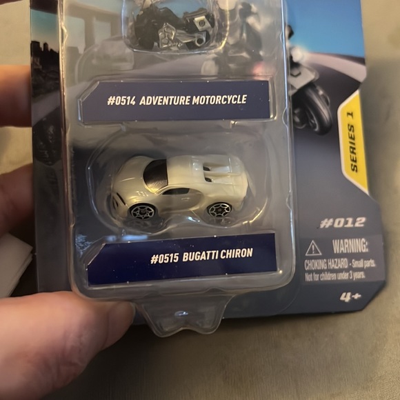 Micro Machines 2-Pack Series 1 #012 Cycle & Bugatti Chiron: Target Exclusive Toy - Picture 3 of 5